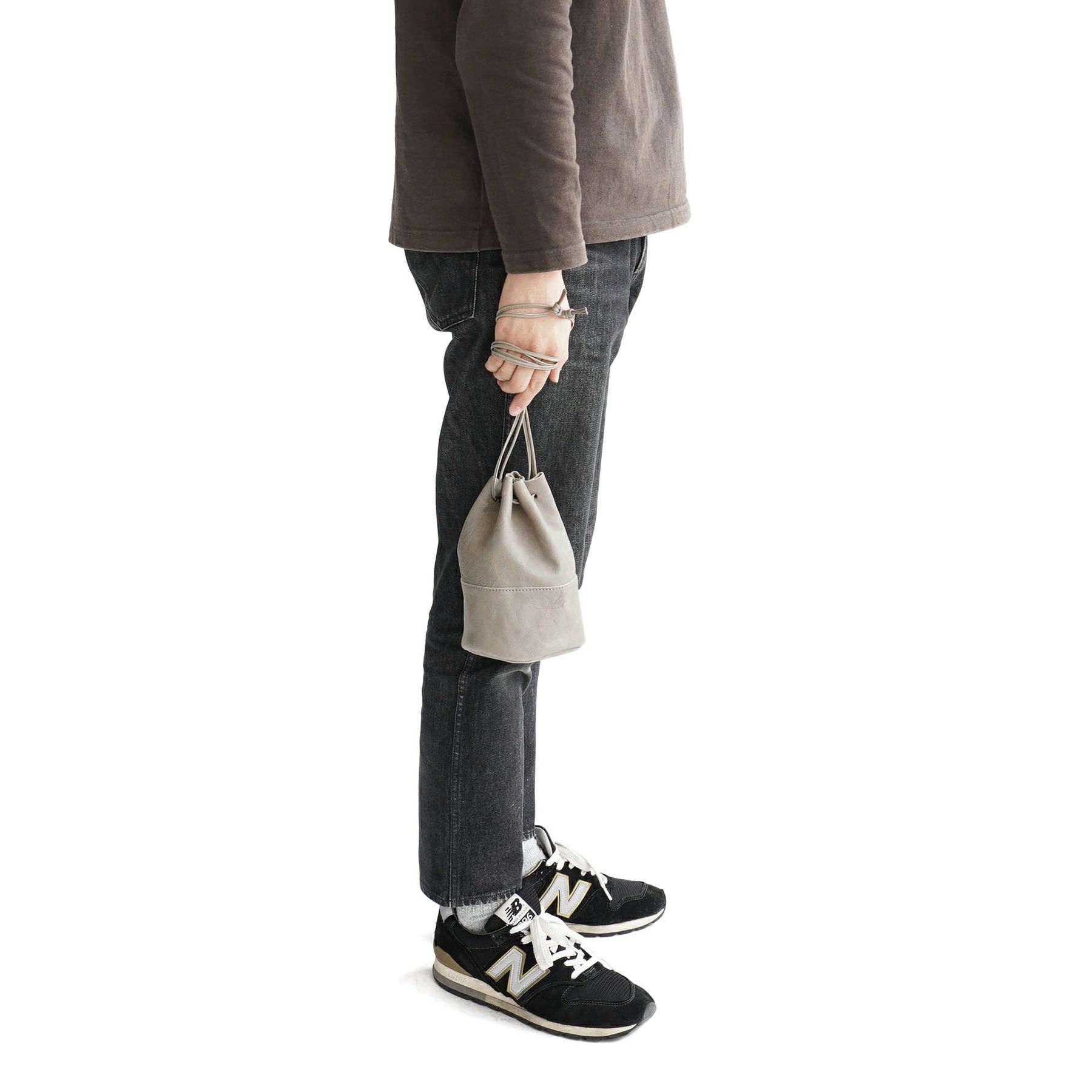 モデル身長 : 179cm