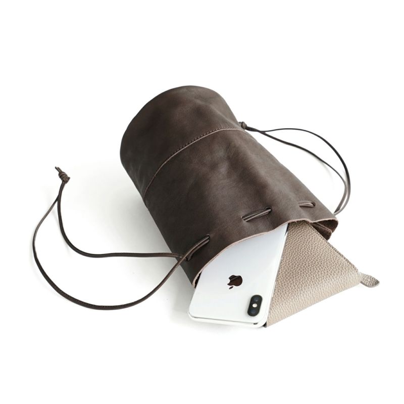 VEGETABLE HORSE LEATHER DRAW STRINGS POUCH S ドローストリングポーチS | evergreen works  online store