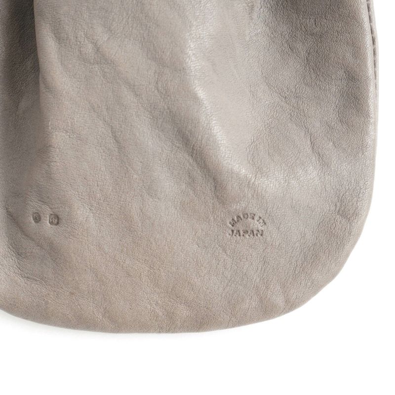 VEGETABLE HORSE LEATHER DROP SHAPE POUCH S ドロップシェイプポーチS | evergreen works  online store