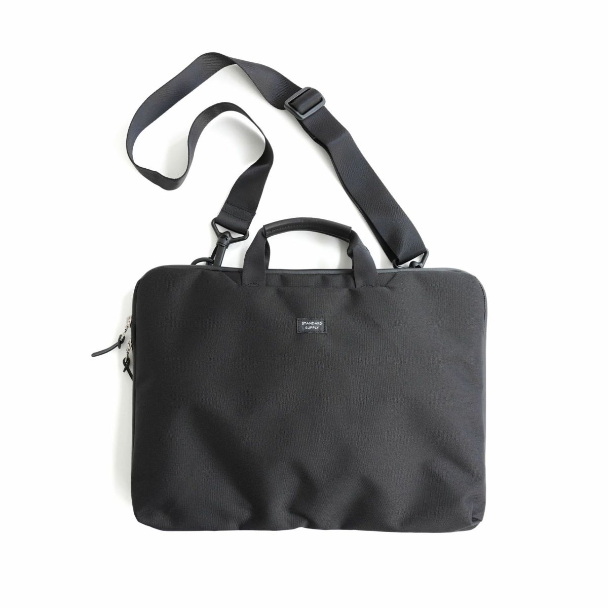 16" PC BRIEF CASE /1色展開