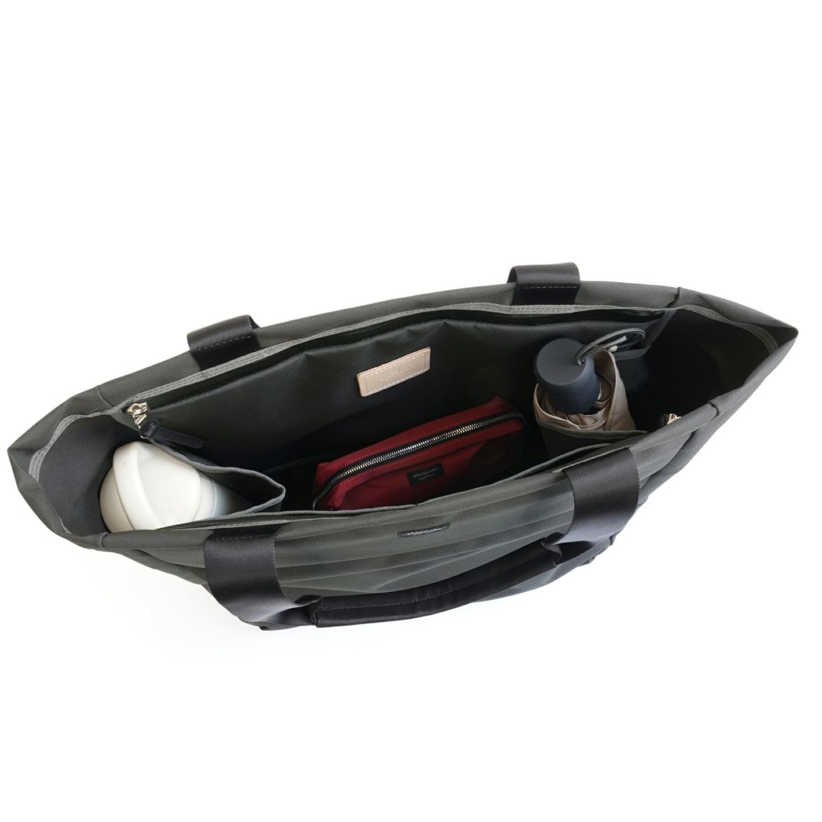 ※現在こちらのカラーは展開がございません。