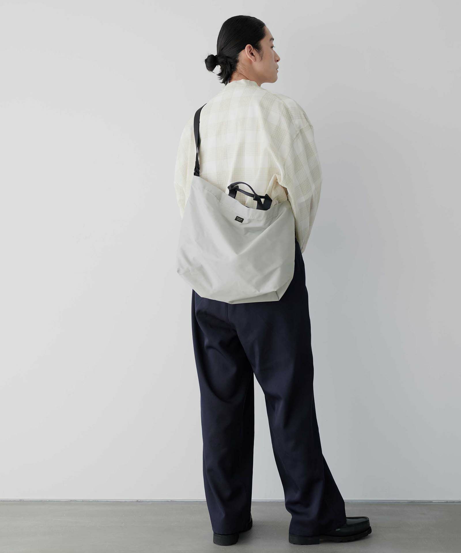 モデル身長 : 181cm