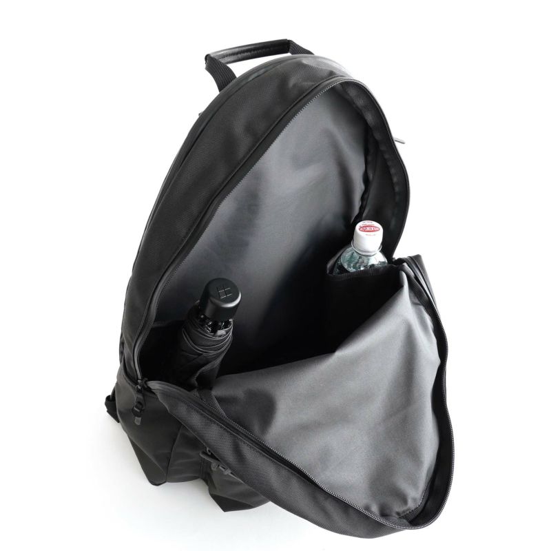 MATTE 2R COMMUTE DAYPACK 2ルームコミュートデイパック | evergreen ...