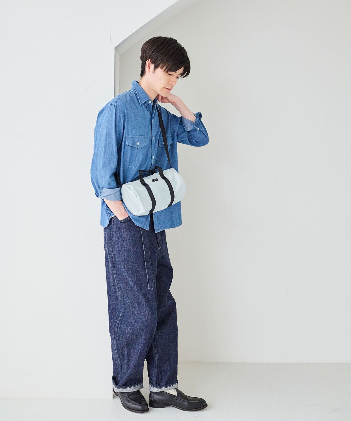 現在こちらのカラーは展開しておりません。