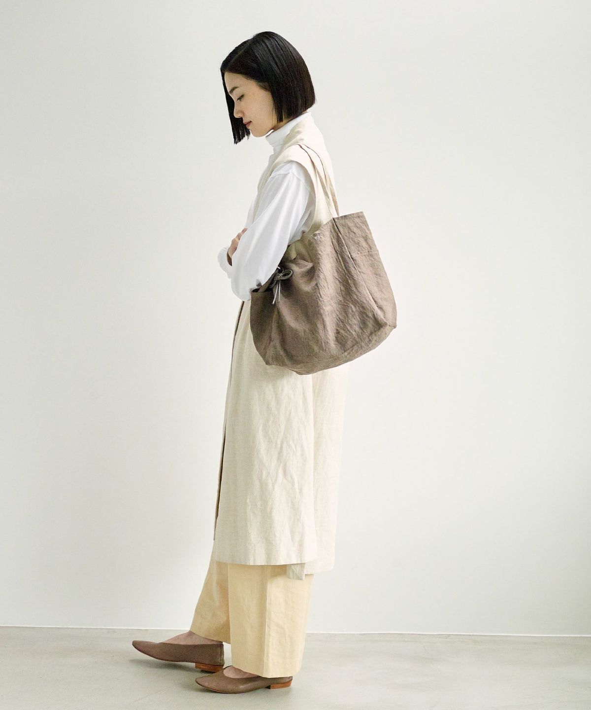 ※現在こちらのカラーの展開はございません。