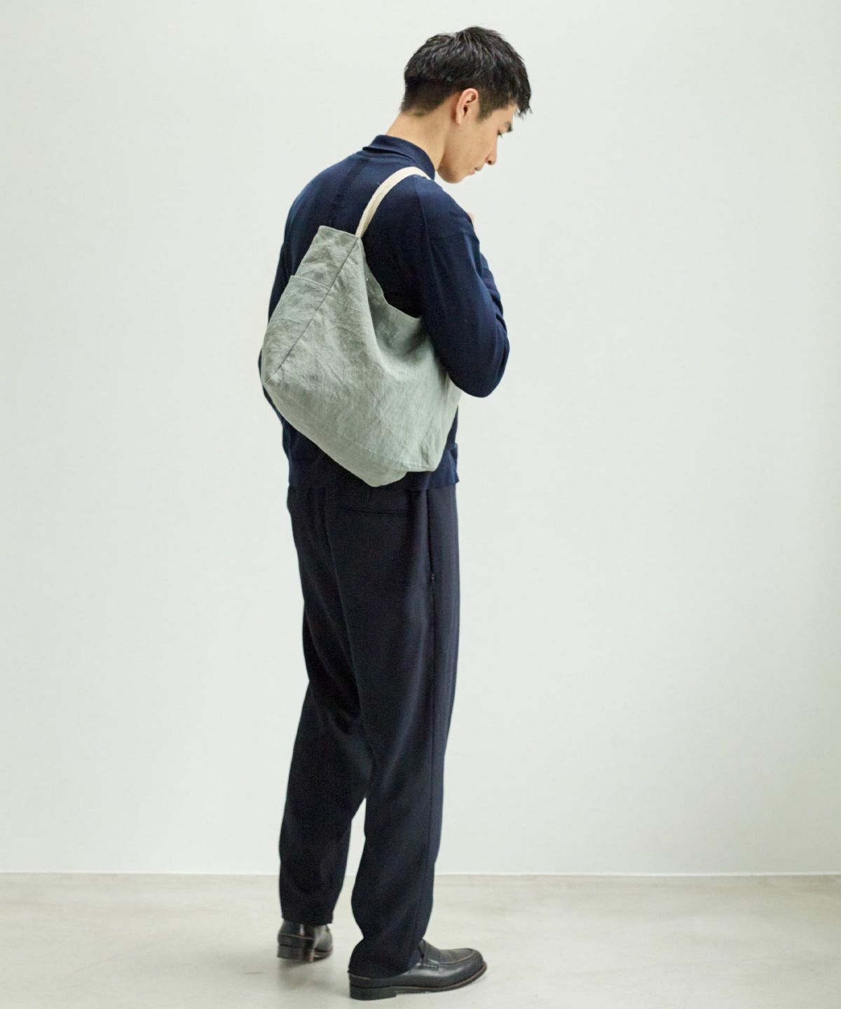 ※現在こちらのカラーの展開はございません。