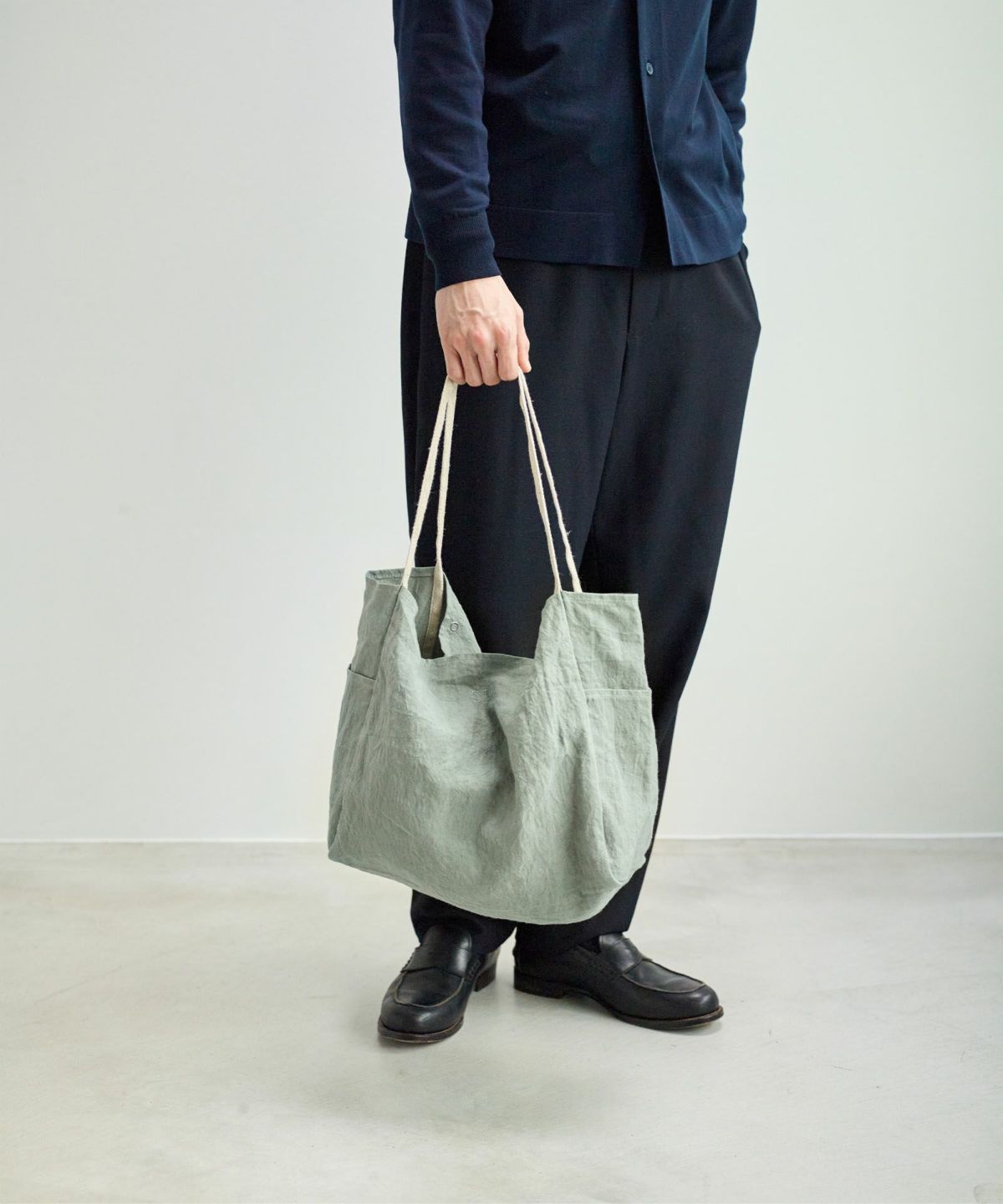 ※現在こちらのカラーの展開はございません。