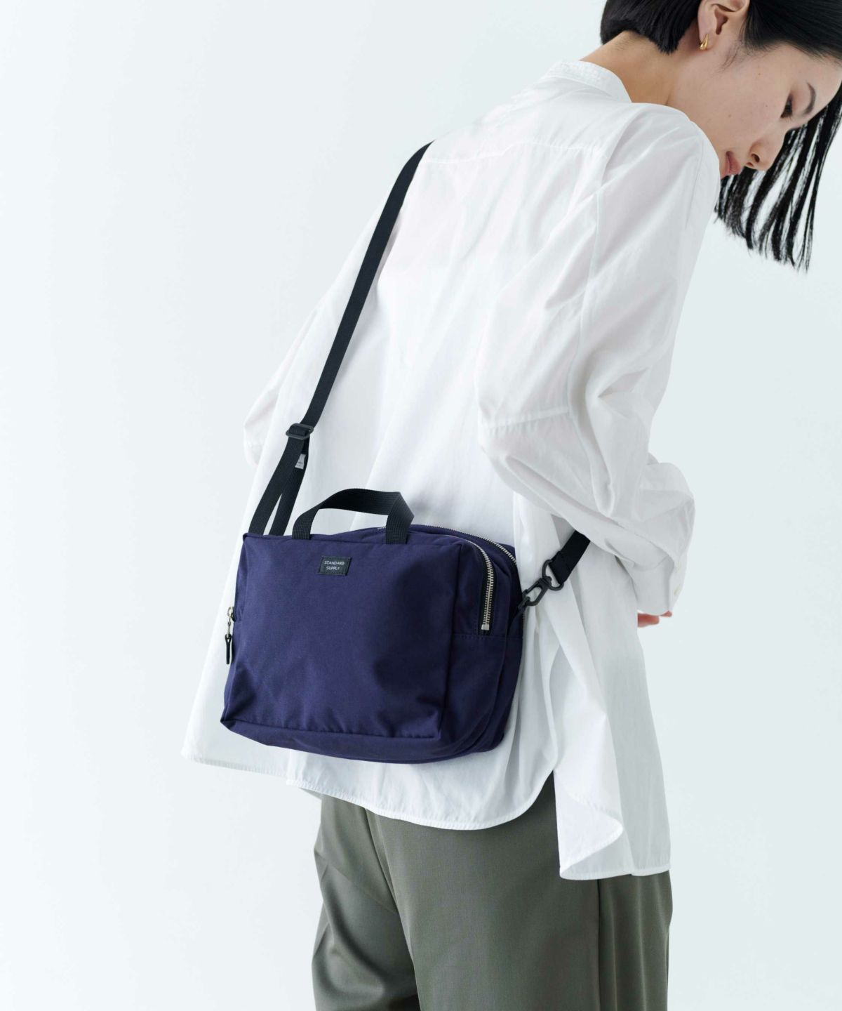 モデル身長：173cm /ショルダーストラップは別売りです。