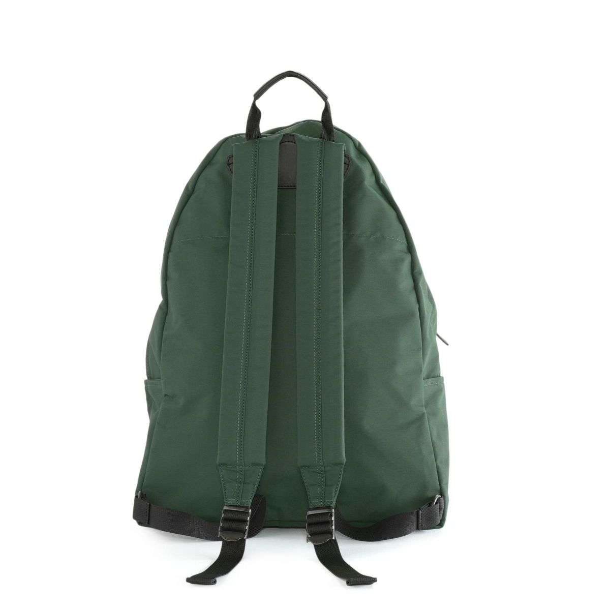 現在こちらのカラーの展開はございません。