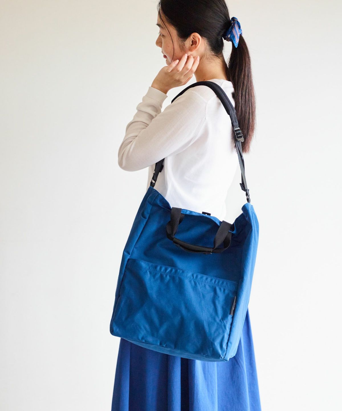 現在こちらのカラーは展開がございません。