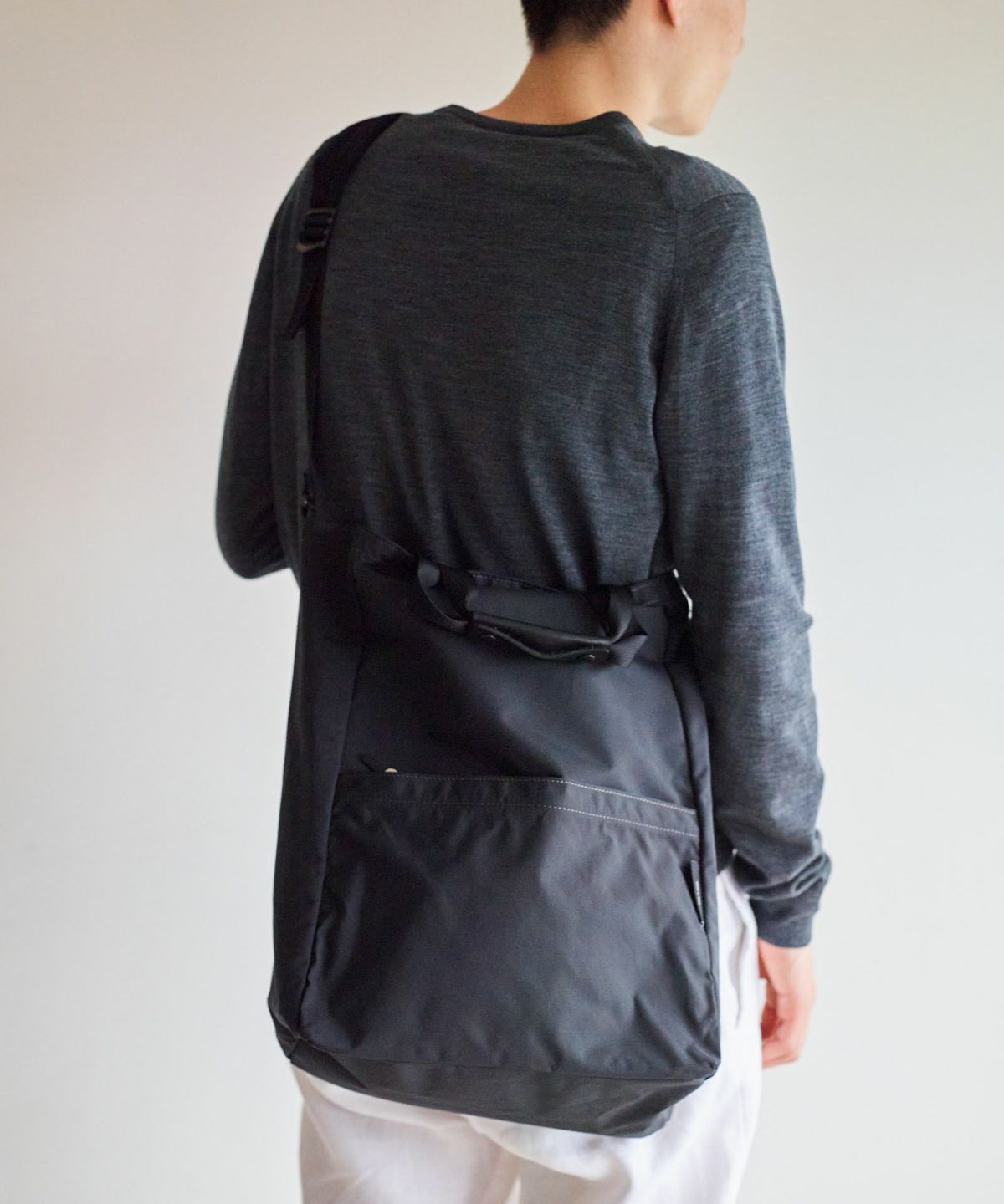 現在こちらのカラーは展開がございません。