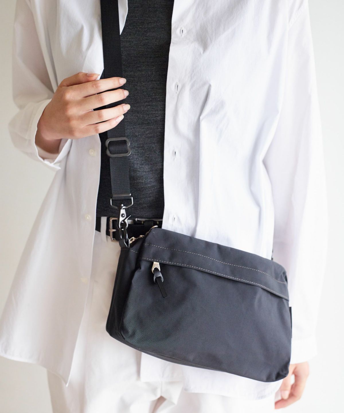 現在こちらのカラーは展開がございません。