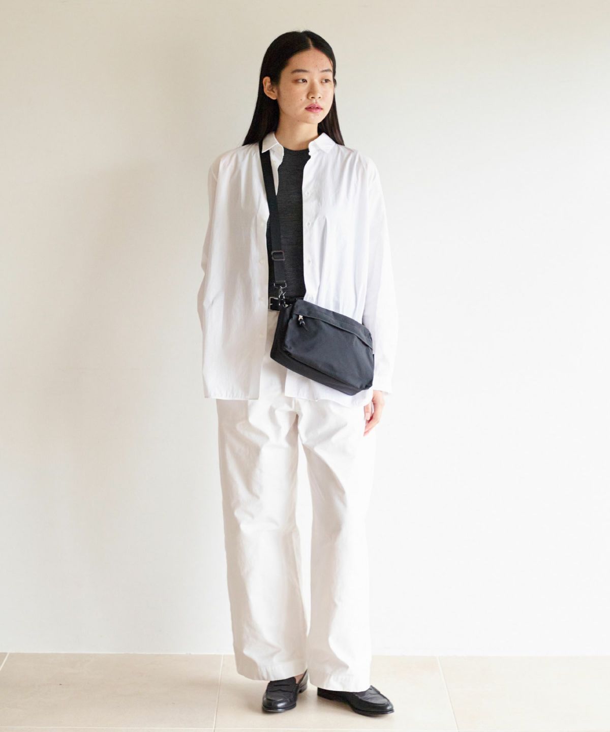 現在こちらのカラーは展開がございません。