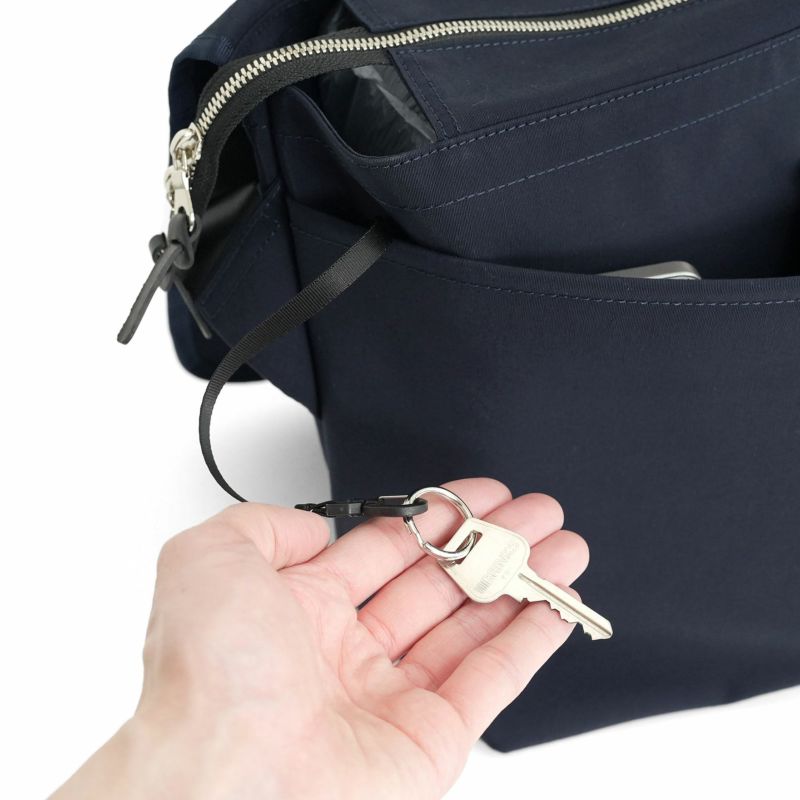 【 】CKJ フラップメッセンジャーバッグ★送料無料★ CHROME クローム JP-242 COURIER FLAP MSNGR 6L クーリエ