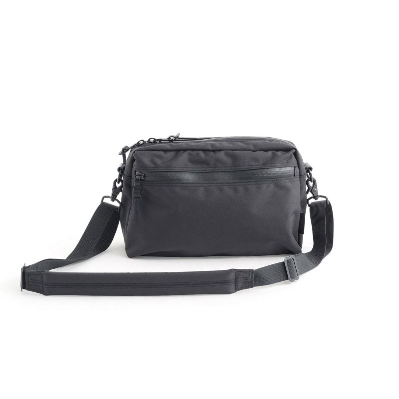 weakend. ショルダーバッグ ウィークエンド 2way レザー　ブラック MATTE WEEKEND SHOULDER ウィークエンドショルダー | evergreen