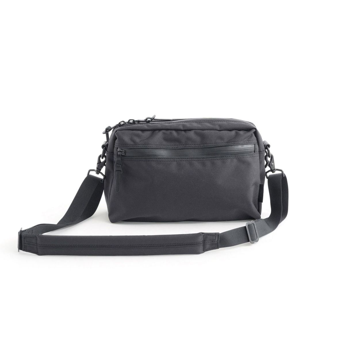 WEEKEND SHOULDER / 1色展開