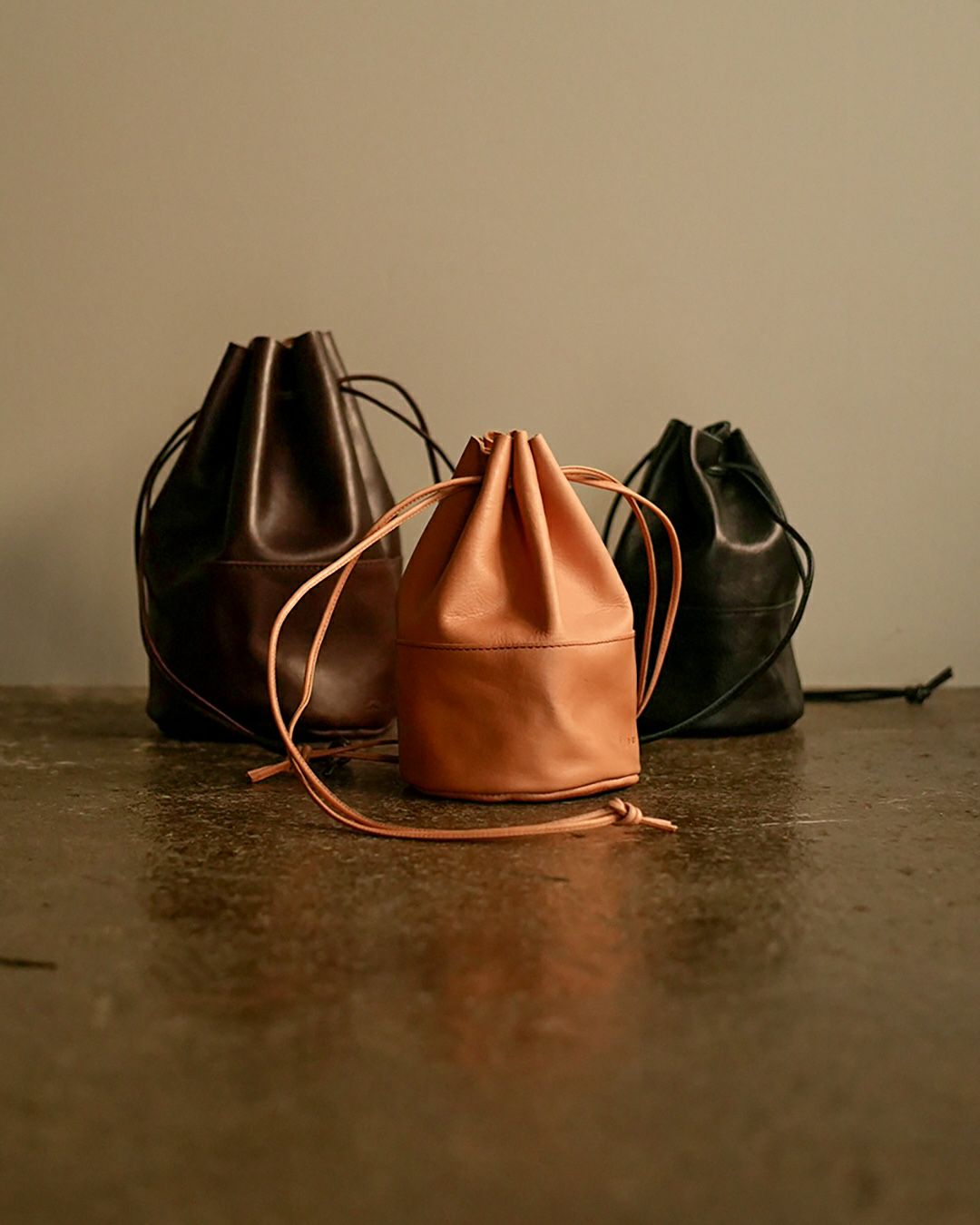 HORSE LEATHER DRAWSTRINGS POUCH S ドローストリングスポーチS